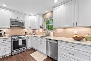 5208 Lindsay St, Fairfax, VA 22032 - Photo 8