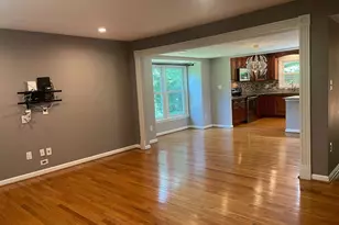 6223 Rathlin Dr, Springfield, VA 22152 - Photo 2