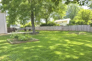 1715 Fox Run Ct, Vienna, VA 22182 - Photo 42