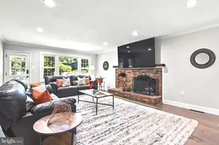 1715 Fox Run Ct, Vienna, VA 22182 - Photo 22
