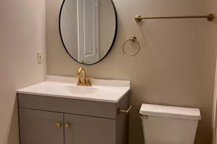 8112 Madrillon Ct, Vienna, VA 22182 - Photo 14