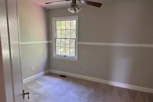 8112 Madrillon Ct, Vienna, VA 22182 - Photo 12
