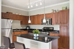 12957 Centre Park Cir, Herndon, VA 20171 - Photo 4