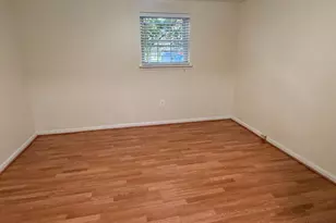 8818 Ridge Hollow Ct, Springfield, VA 22152 - Photo 18