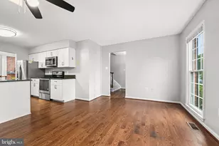 4620 Luxberry Dr, Fairfax, VA 22032 - Photo 8