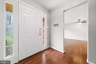4620 Luxberry Dr, Fairfax, VA 22032 - Photo 22
