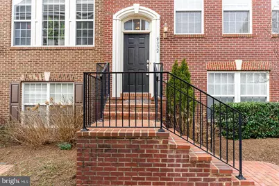 8032 Reserve Way, Vienna, VA 22182 - Photo 2