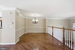 4473 Beacon Grove Cir, Fairfax, VA 22033 - Photo 10
