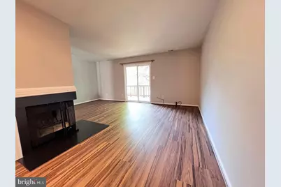 13710 Autumn Vale Court #26E, Chantilly, VA 20151 - Photo 8
