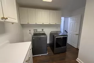 5904 Benfield Dr, Alexandria, VA 22310 - Photo 46