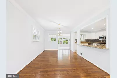 9201 Cherrytree Drive, Alexandria, VA 22309 - Photo 8