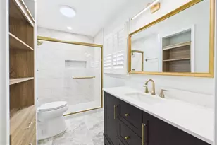 9201 Cherrytree Dr, Alexandria, VA 22309 - Photo 22