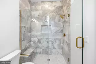 719 Meadow Ln SW, Vienna, VA 22180 - Photo 34