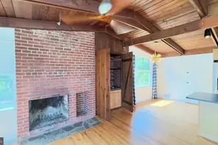 7819 Sycamore Dr, Falls Church, VA 22042 - Photo 10