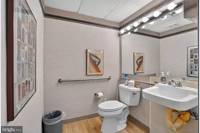 106 Elden Street #17, Herndon, VA 20170 - Photo 26