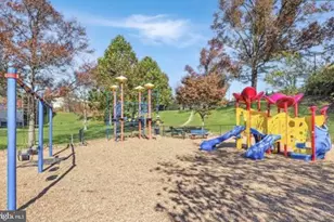 3705 S George Mason Dr, Falls Church, VA 22041 - Photo 36