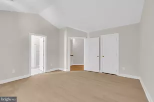 9902 Michael Schar Ct, Vienna, VA 22181 - Photo 22