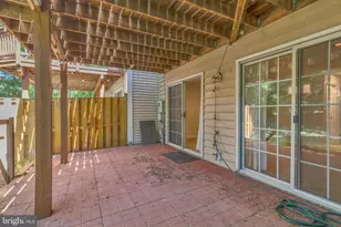 9902 Michael Schar Ct, Vienna, VA 22181 - Photo 38