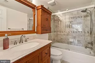 3031 Borge St, Oakton, VA 22124 - Photo 22