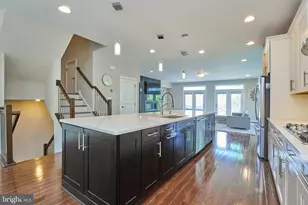 2358 Chadlington Rd, Falls Church, VA 22043 - Photo 6