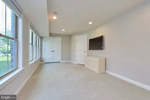2358 Chadlington Rd, Falls Church, VA 22043 - Photo 20
