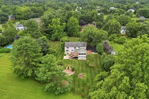 1032 Riva Ridge Dr, Great Falls, VA 22066 - Photo 2