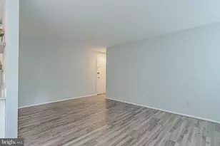 8000 Le Havre Pl, Falls Church, VA 22042 - Photo 10