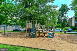 8000 Le Havre Pl, Falls Church, VA 22042 - Photo 22