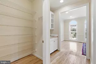 4530 Fair Valley Dr, Fairfax, VA 22033 - Photo 10
