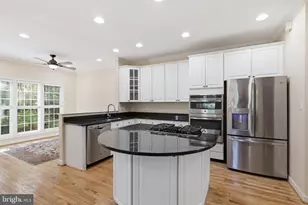 4530 Fair Valley Dr, Fairfax, VA 22033 - Photo 12