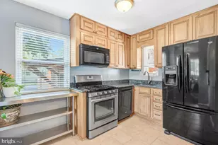 6806 Smithway Dr, Alexandria, VA 22307 - Photo 6