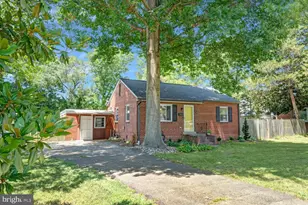 6806 Smithway Dr, Alexandria, VA 22307 - Photo 2