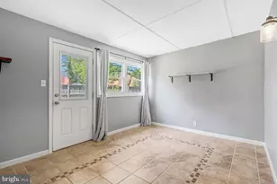 6806 Smithway Dr, Alexandria, VA 22307 - Photo 14