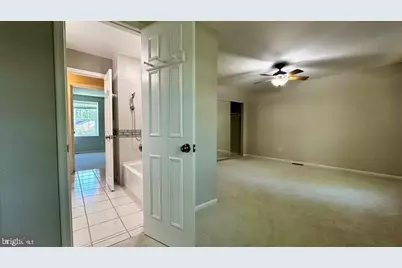 6007 Westbourne Place, Centreville, VA 20120 - Photo 16