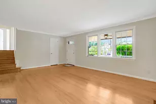 7623 Mendota Pl, Springfield, VA 22150 - Photo 8