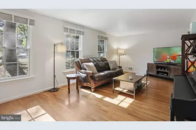 2300 Cheshire Lane, Alexandria, VA 22307 - Photo 12