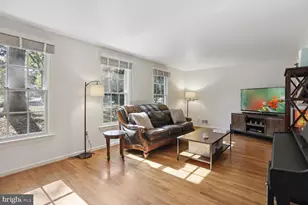 2300 Cheshire Ln, Alexandria, VA 22307 - Photo 12