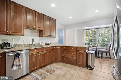 2300 Cheshire Lane, Alexandria, VA 22307 - Photo 6