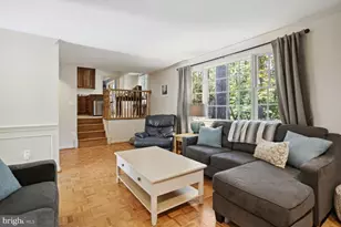 2300 Cheshire Ln, Alexandria, VA 22307 - Photo 4