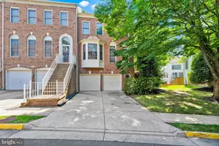9548 Lagersfield Cir, Vienna, VA 22181 - Photo 2