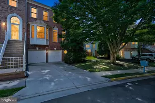 9548 Lagersfield Cir, Vienna, VA 22181 - Photo 1