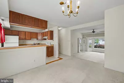 5305 Anchor Court, Fairfax, VA 22032 - Photo 6