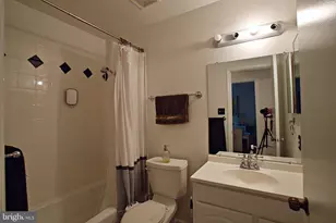 1450 Greenmont Ct, Reston, VA 20190 - Photo 20