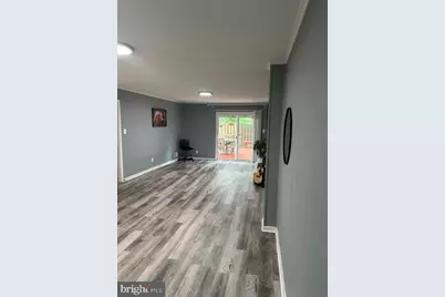 14709 Bentley Square, Centreville, VA 20120 - Photo 18