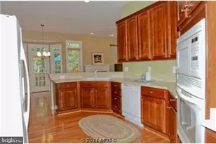 2181 Harithy Dr, Dunn Loring, VA 22027 - Photo 10
