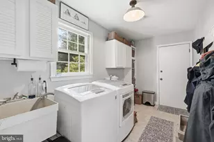 10516 Walter Thompson Dr, Vienna, VA 22181 - Photo 30