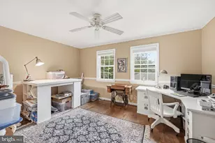 10516 Walter Thompson Dr, Vienna, VA 22181 - Photo 38