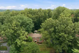 10516 Walter Thompson Dr, Vienna, VA 22181 - Photo 54