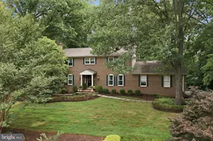 10516 Walter Thompson Dr, Vienna, VA 22181 - Photo 12