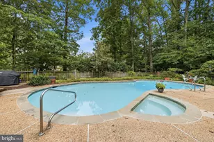 10516 Walter Thompson Dr, Vienna, VA 22181 - Photo 46